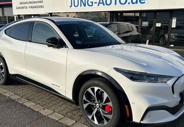 Ford Mustang Mach-E 13.960 km 29.990 &euro; Mönchengladbach 41066