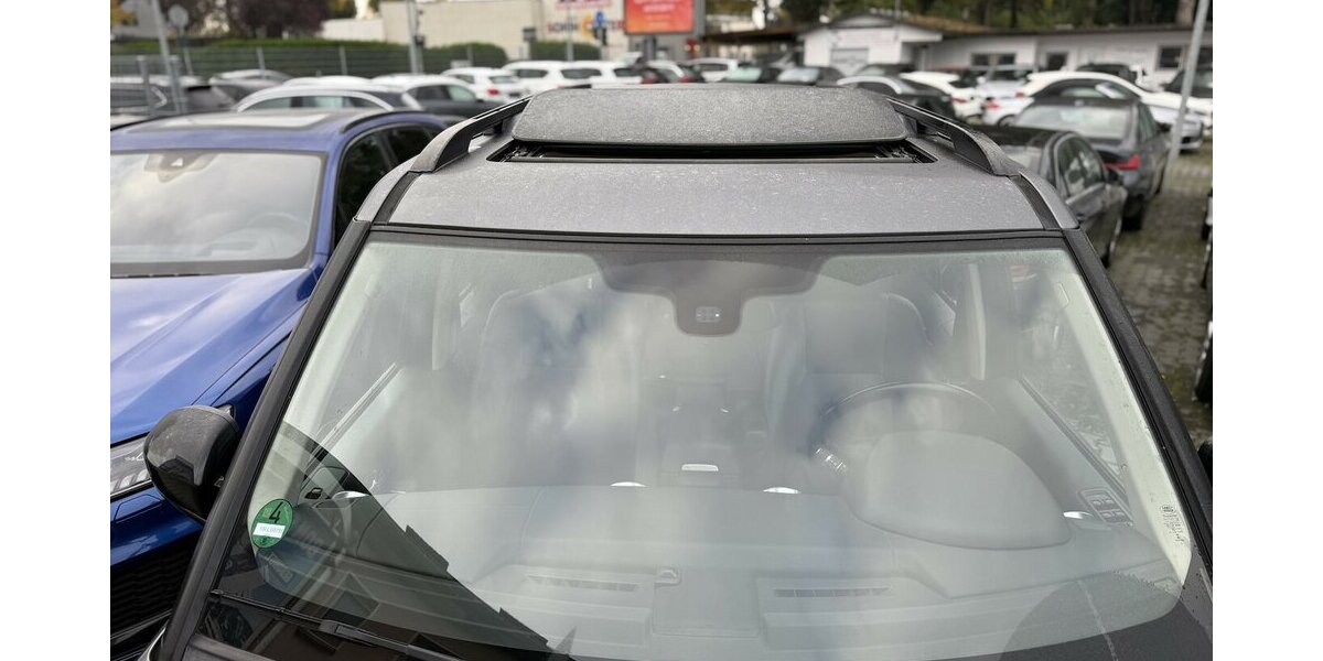 Land Rover Discovery SDV6 / HSE / Kamera / Pano / 7 Sitze 199.000 km 19.890 &euro; Mönchengladbach 41066