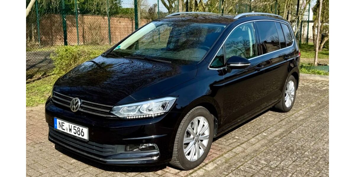 VW Touran 108.700 km 19.800 &euro; Dormagen / Nievenheim 41542