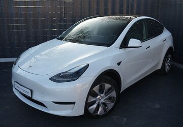 Tesla Model Y 51.042 km 34.299 &euro; Dormagen 41539