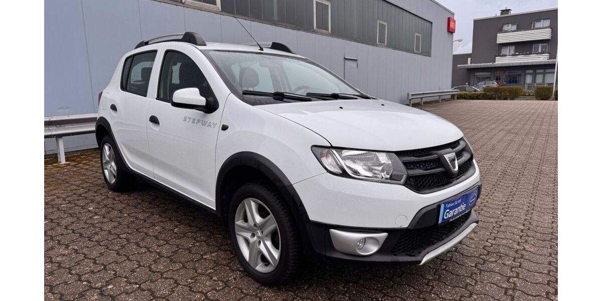 Dacia Sandero 125.000 km 6.490 &euro; Moers 47441
