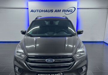 Ford Kuga 266.735 km 8.999 &euro; Ratingen bei Düsseldorf 40878