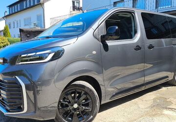 Toyota Proace (Verso) 16.300 km 47.950 &euro; Solingen 42657