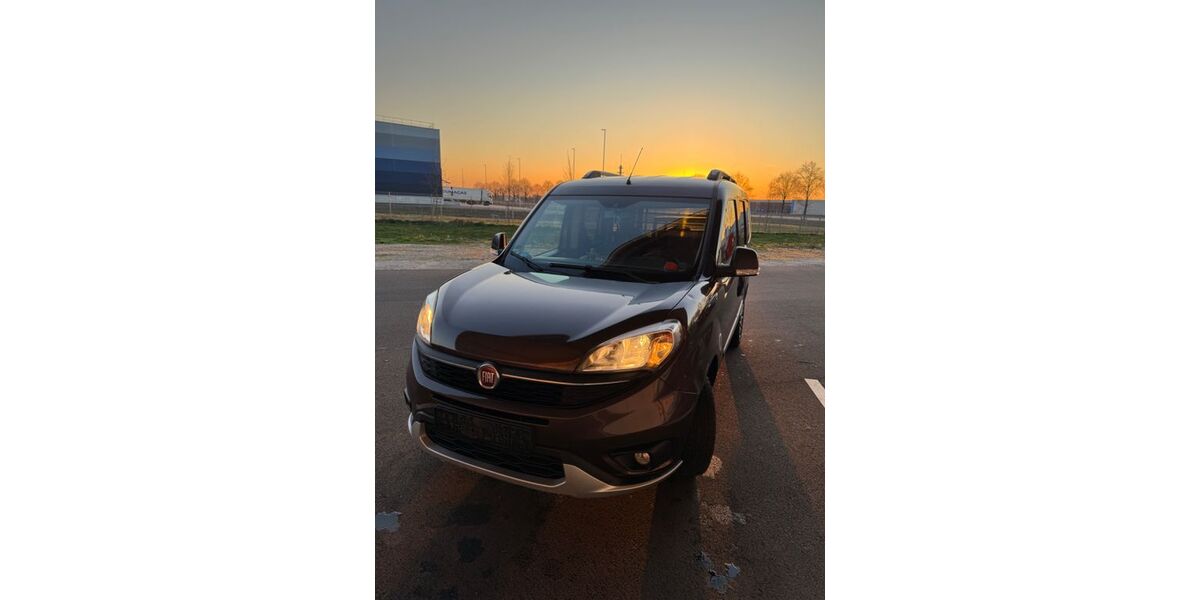 Fiat Doblo 97.500 km 10.300 &euro; Grevenbroich 41516