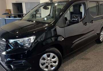 Opel Combo 15.666 km 23.990 &euro; Oberhausen 46047