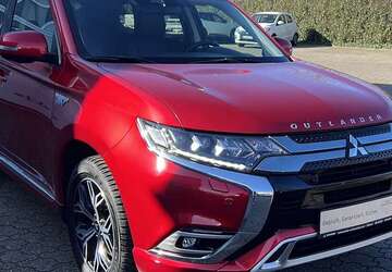 Mitsubishi Outlander 21.199 km 24.490 &euro; Moers 47443