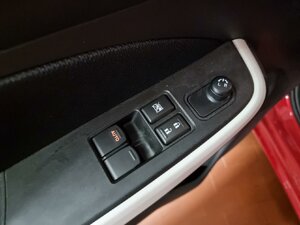 Suzuki Swift Comfort 4x4 Allgrip Klima Alu Android Apple 18.394 km 16.970 &euro; HAAN 42781