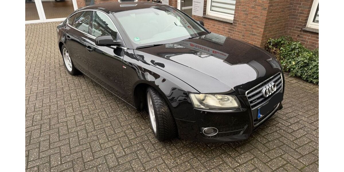Audi A5 209.000 km 7.900 &euro; Neuss 41466