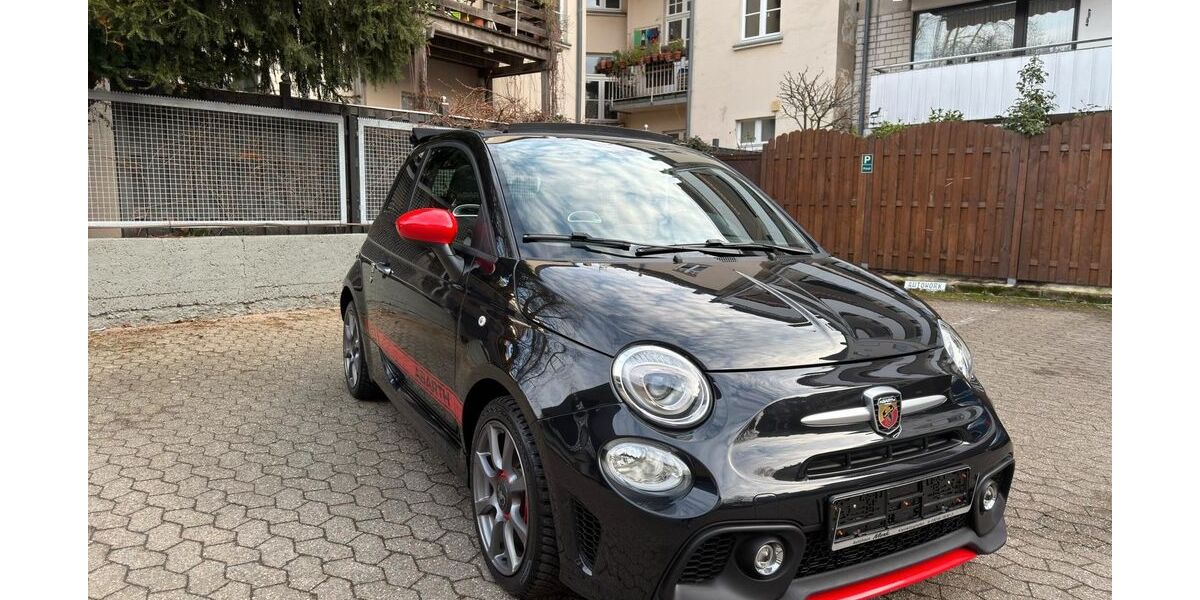 Abarth 500 141.000 km 11.500 &euro; Düsseldorf 40627