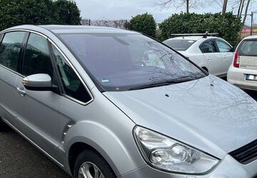 Ford S-Max 191.000 km 7.900 &euro; Mönchengladbach 41065