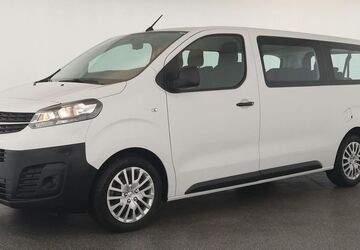 Opel Vivaro 88.200 km 21.484 &euro; Düsseldorf 40233
