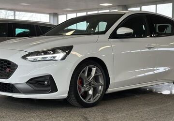 Ford Focus 59.838 km 23.690 &euro; Wuppertal 42329