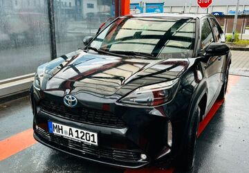 Toyota Yaris Cross 45.000 km 23.100 &euro; Mülheim an der Ruhr 45481