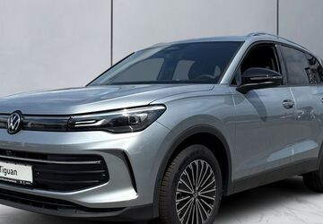 VW Tiguan 8.000 km 41.690 &euro; Viersen 41751