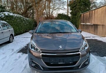 Peugeot 208 93.100 km 7.000 &euro; Neukirchen-Vluyn 47506