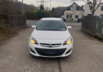 Opel Astra 222.156 km 3.700 &euro; Duisburg 47226