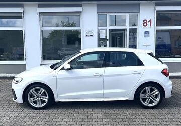 Audi A1 71.800 km 20.490 &euro; Mönchengladbach 41063