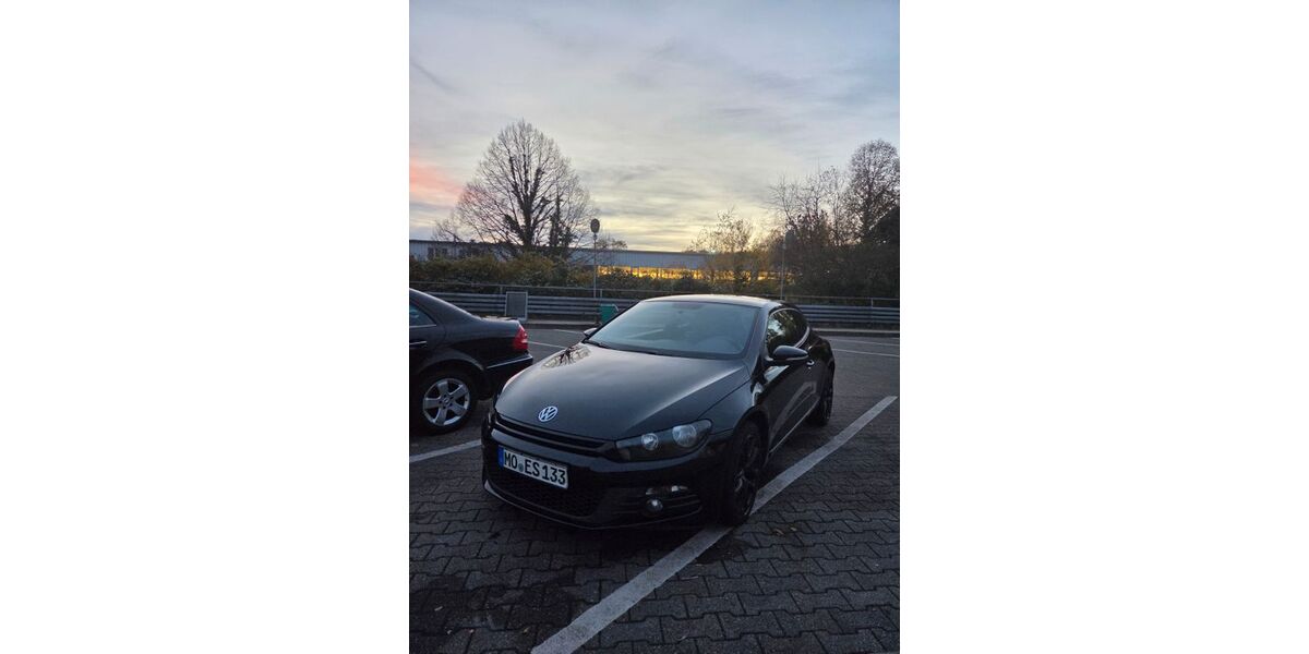 VW Scirocco 243.000 km 4.900 &euro; Neukirchen-Vluyn 47506