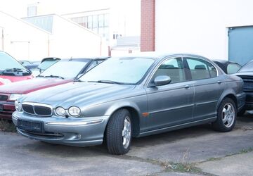 Jaguar X-Type 185.000 km 2.800 &euro; Düsseldorf 40547