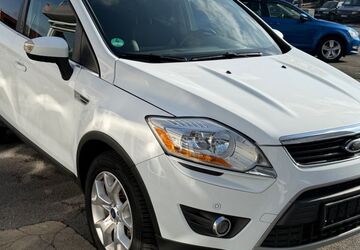 Ford Kuga 156.961 km 7.490 &euro; Düsseldorf 40231