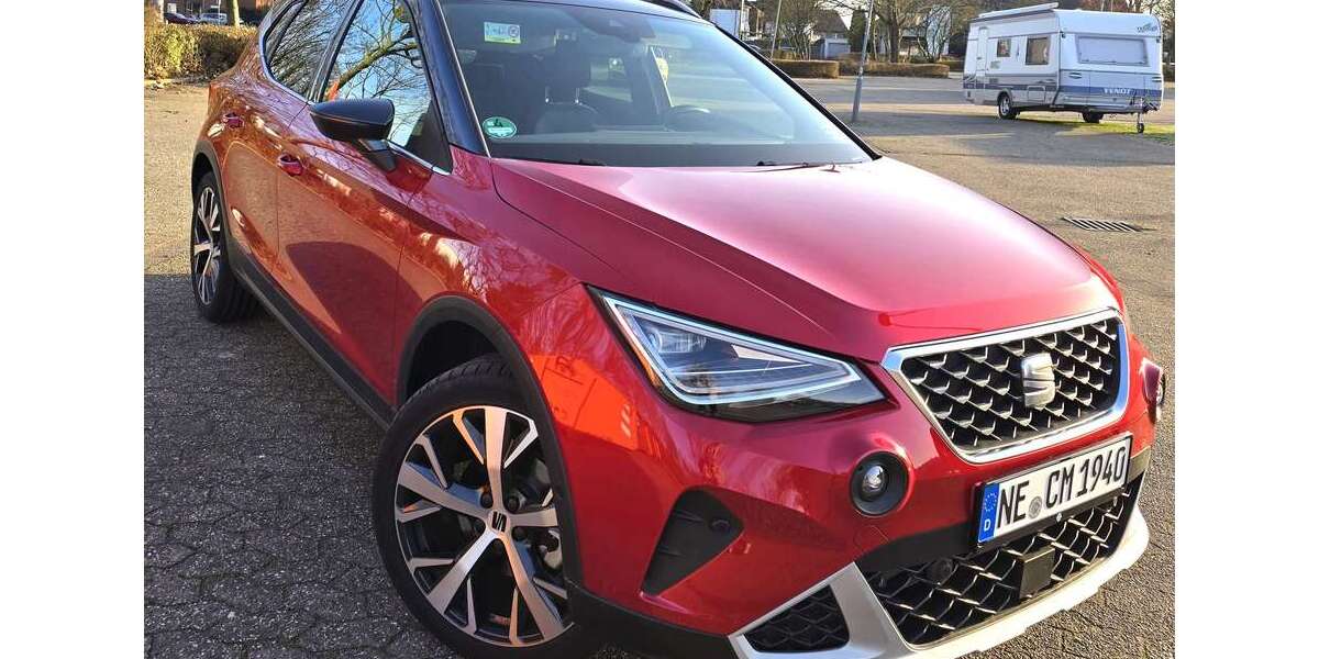 Seat Arona 2.850 km 28.000 &euro; Neuss 41472