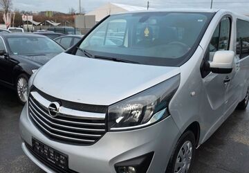 Opel Vivaro 418.000 km 8.800 &euro; Moers 47441