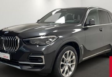 BMW X5 83.936 km 50.950 &euro; Düsseldorf 40233