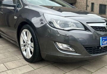 Opel Astra 77.000 km 8.590 &euro; Mönchengladbach - Odenkirchen 41199