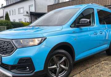 Ford Tourneo Connect 55.100 km 27.450 &euro; Solingen 42657