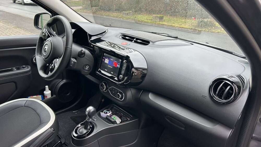 Renault Twingo 13.500 km 12.500 &euro; Duisburg 47178