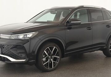 VW Tiguan 20.600 km 44.184 &euro; Düsseldorf 40233