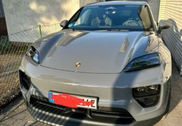 Porsche Macan 21.900 km 81.750 &euro; Duisburg 47279