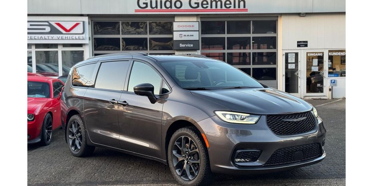 Chrysler Pacifica 53.512 km 55.800 &euro; Krefeld 47805