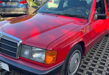 Mercedes-Benz 190 118.000 km 6.950 &euro; Krefeld 47809