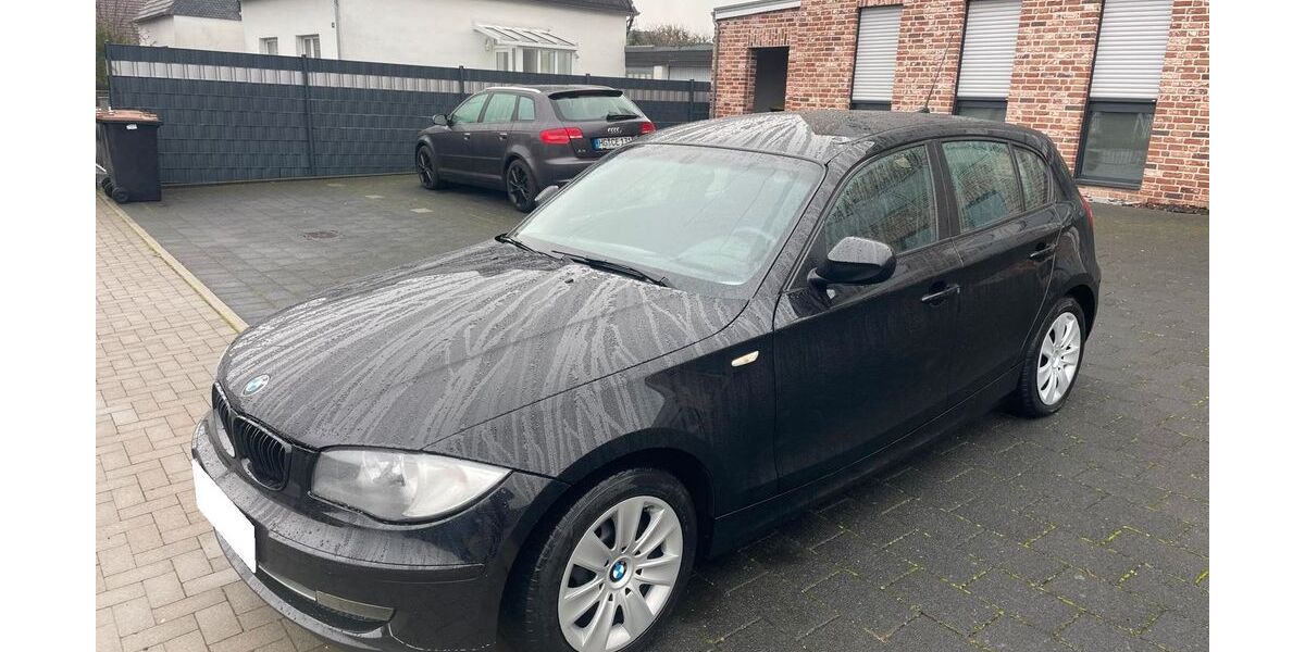 BMW 116 187.000 km 2.800 &euro; düsseldorf 40229