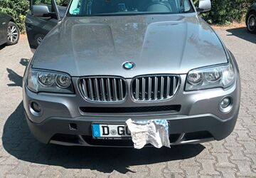 BMW X3 180.000 km 7.000 &euro; Düsseldorf 40629