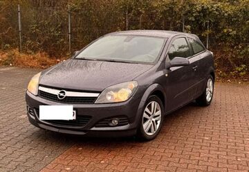 Opel Astra 154.000 km 4.199 &euro; Velbert 42549