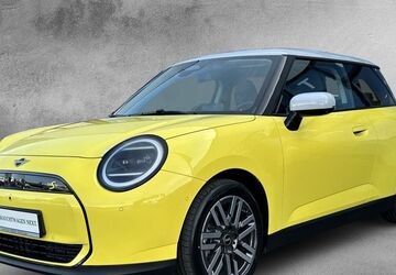 Mini Cooper SE 6.162 km 32.966 &euro; Kempen 47906