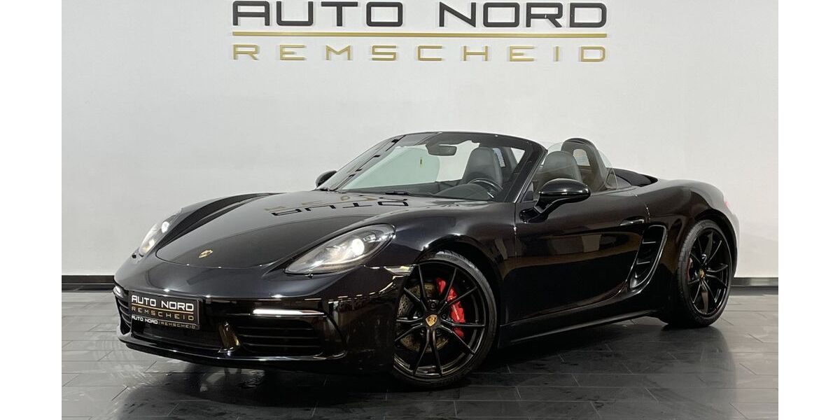 Porsche Boxster 94.000 km 48.990 &euro; Remscheid 42897