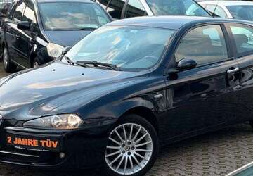 Alfa Romeo 147 195.000 km 2.250 &euro; Mönchengladbach 41063