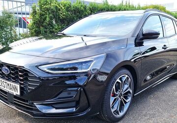 Ford Focus 13.800 km 28.980 &euro; Düsseldorf 40589