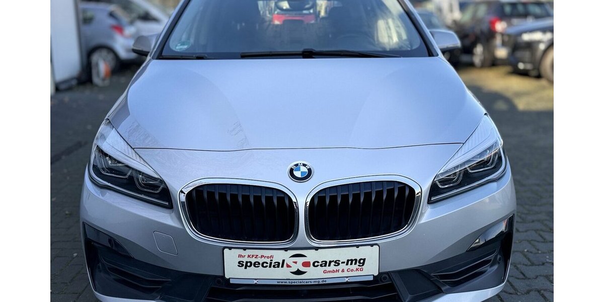 BMW 218 Active Tourer Automatik / PANO / LED / 1.Hd 65.000 km 16.780 &euro; Mönchengladbach 41066
