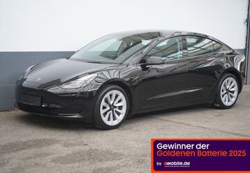 Tesla Model 3 63.584 km 24.750 &euro; Mönchengladbach 41236