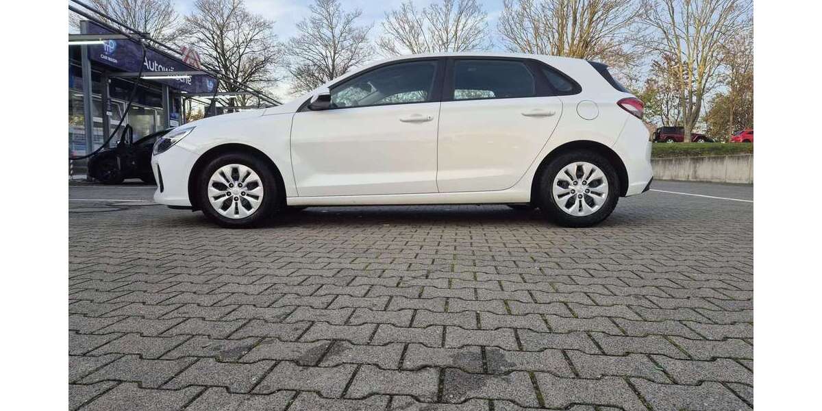Hyundai i30 55.400 km 12.000 &euro; Monheim am Rhein 40789