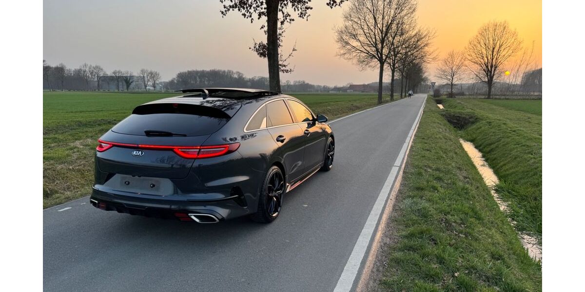 Kia pro ceed / ProCeed 85.000 km 21.499 &euro; Oberhausen 46145