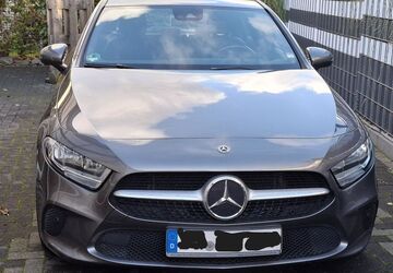 Mercedes-Benz A 180 91.063 km 17.450 &euro; Duisburg 47198