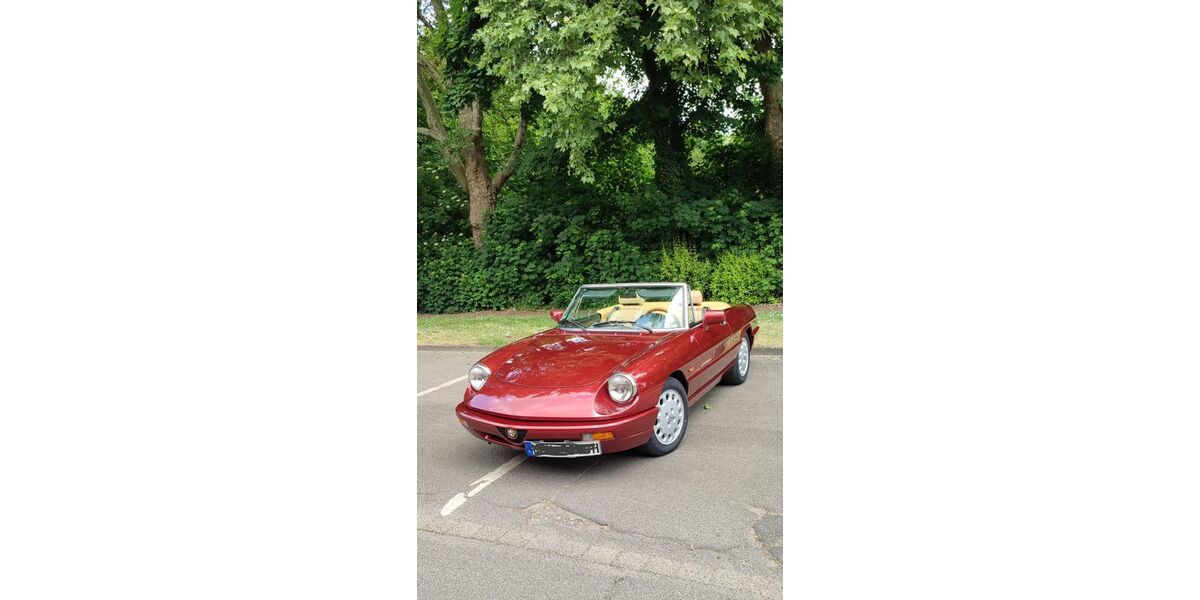 Alfa Romeo Spider 139.000 km 22.500 &euro; Leverkusen 51373