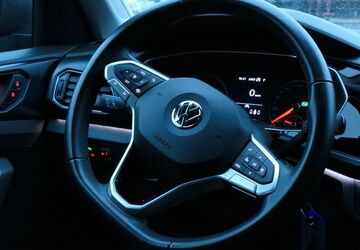 VW T-Cross 7.000 km 20.950 &euro; Mönchengladbach 41063