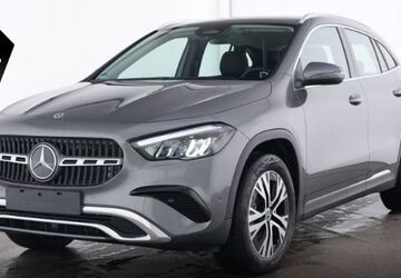 Mercedes-Benz GLA 180 1.883 km 37.890 &euro; Neuss 41464
