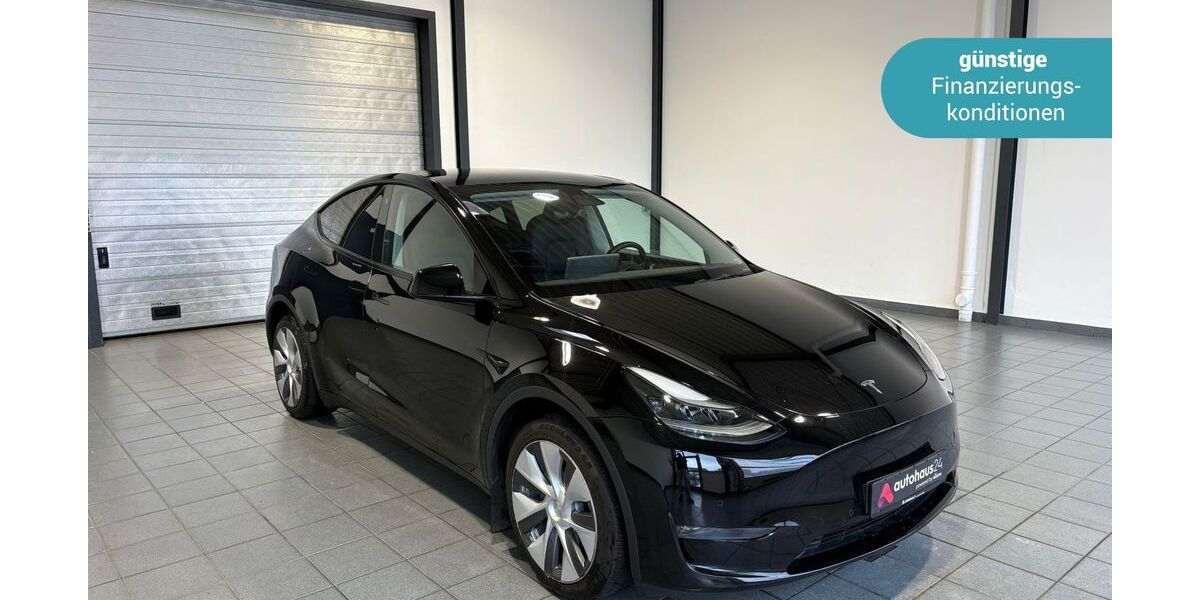 Tesla Model Y 93.901 km 33.990 &euro; Wuppertal 42287